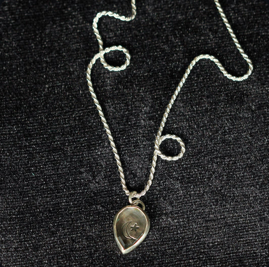 Mirror of the Moon & Star