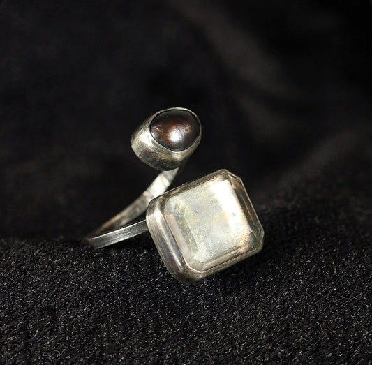 Black Pearl + Clear Quartz