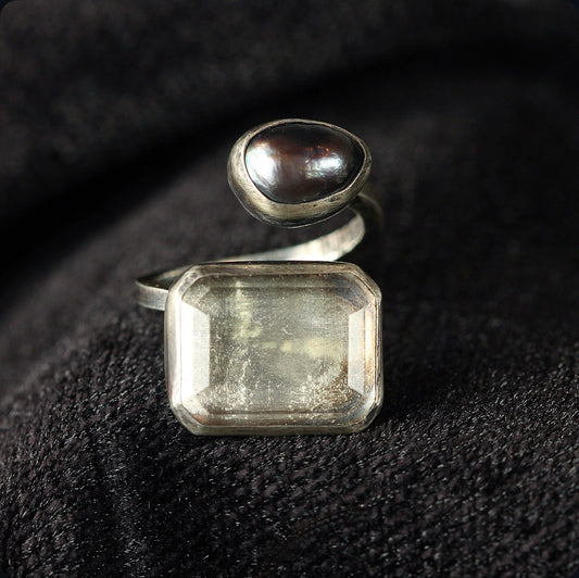Black Pearl + Clear Quartz
