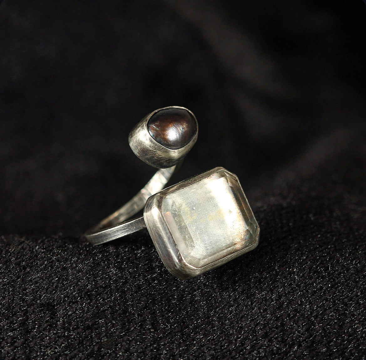 Black Pearl + Clear Quartz